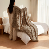 Bubble Hug Blanket - Smart Bamboo 
