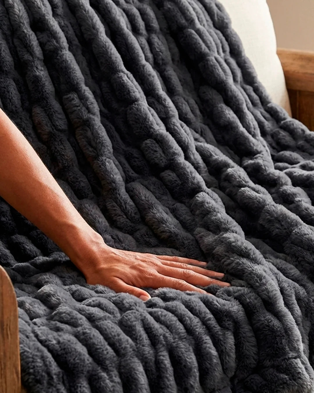 Bubble Hug Blanket - Smart Bamboo 