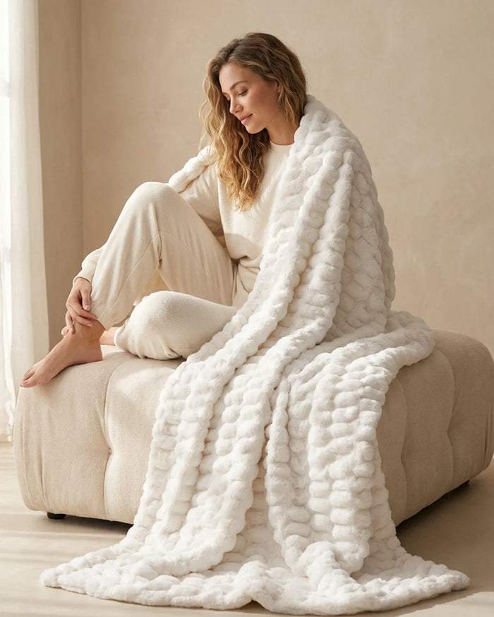 Bubble Hug Blanket - imagen 16